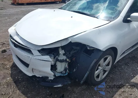 2015 Dodge Dart Sxt из США, поврежденный, VIN 1C3CDFBB5FD267157